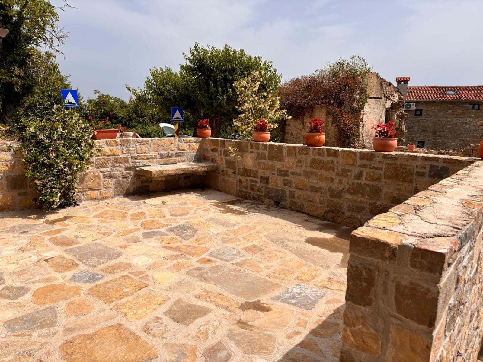 Apartments Grožnjan Dış mekan fotoğraf